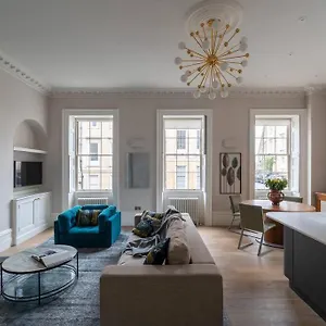 Russell House Apartment
